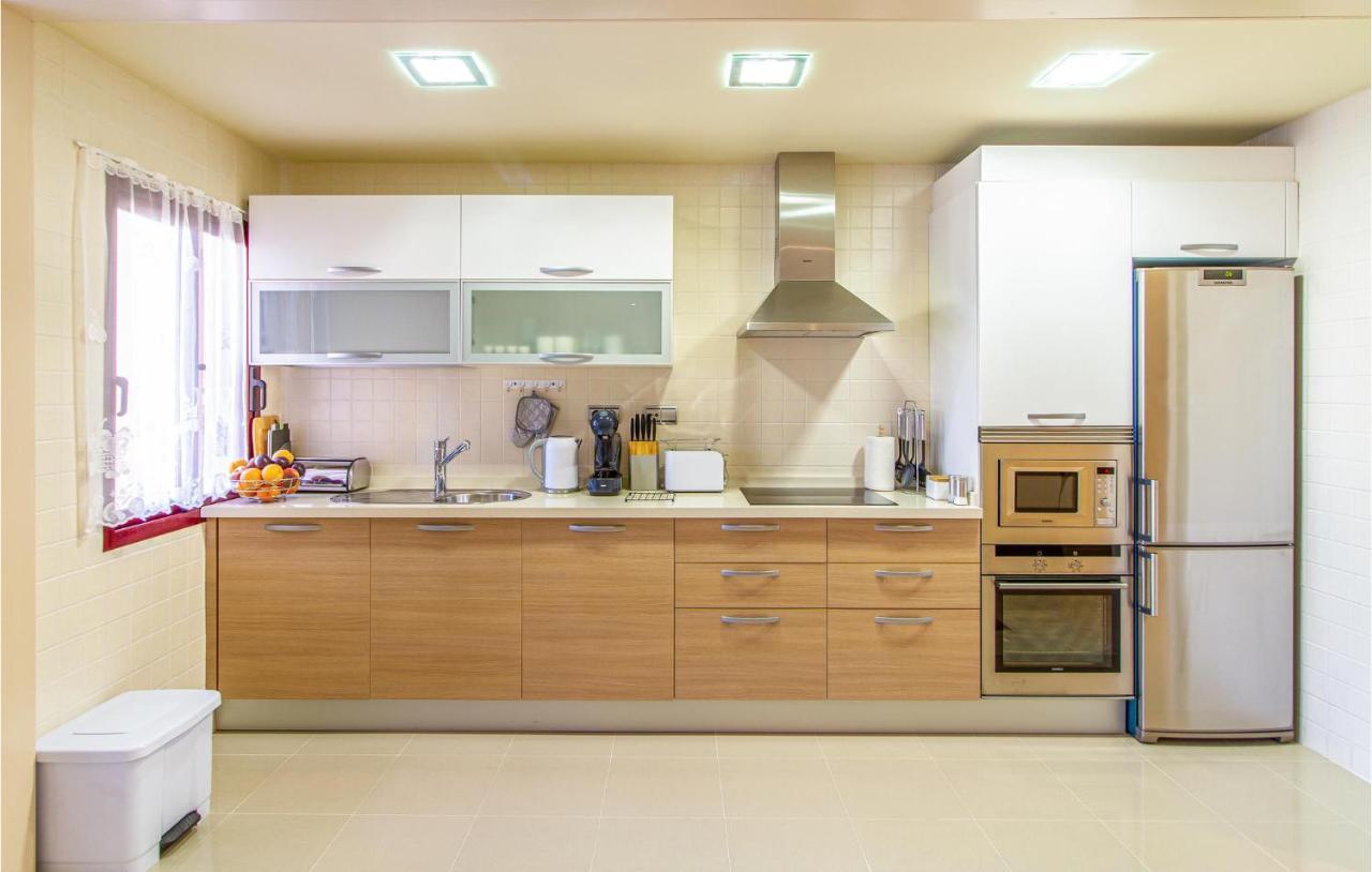 Amazing Apartment In Los Alcazares With Kitchen Los Alcázares Exterior foto